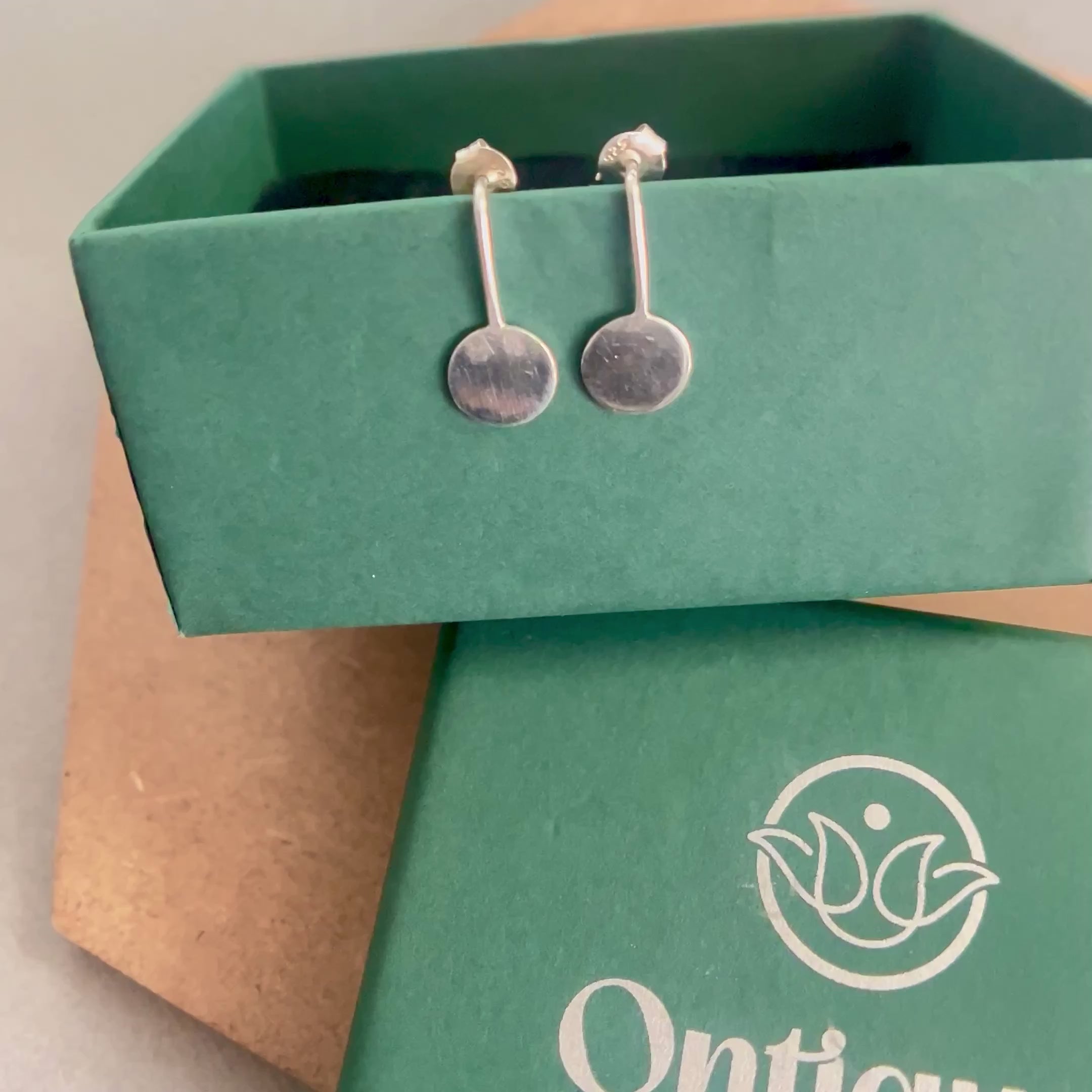 925-sterling-silver-flat-ball-with-hook